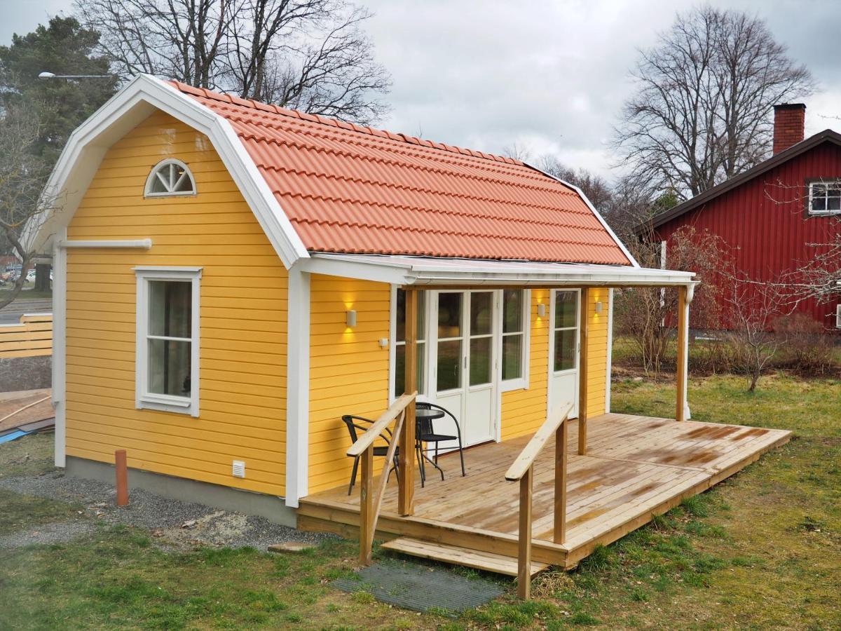 Kristina Attefall I Vaesterhaninge Extérieur photo